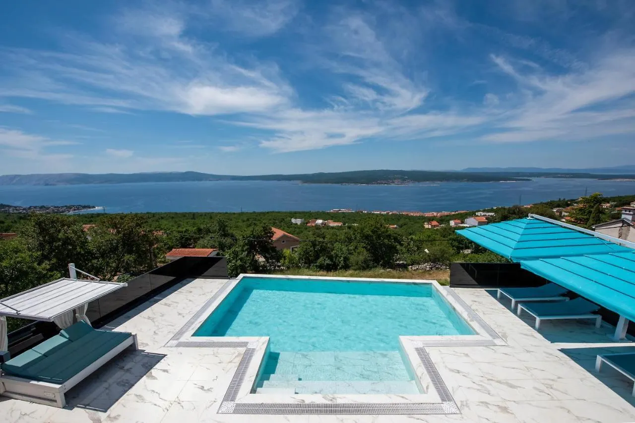 Villa Hb With Heated Pool And Hot Tub Crikvenica