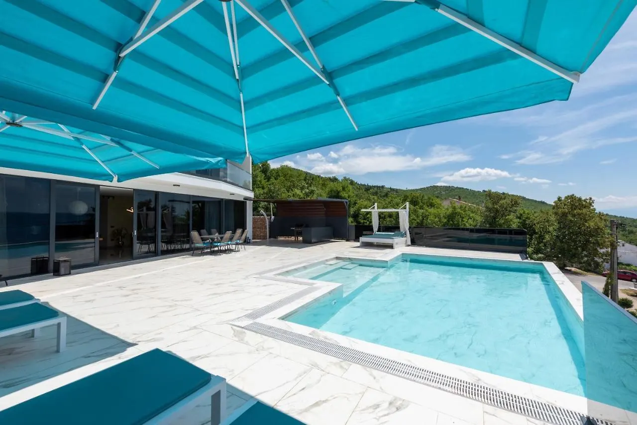 Villa Hb With Heated Pool And Hot Tub Crikvenica Kroatië
