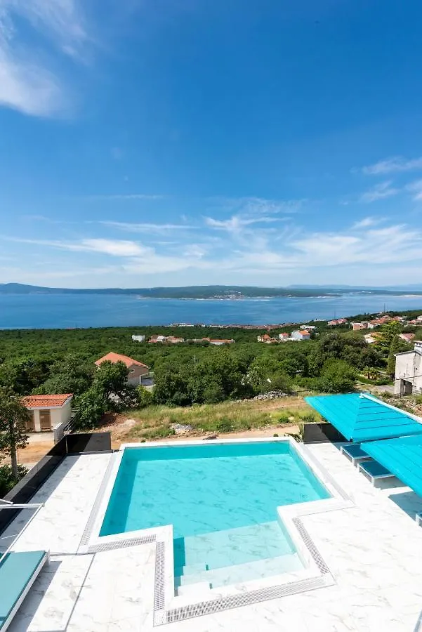 Villa Hb With Heated Pool And Hot Tub Crikvenica
