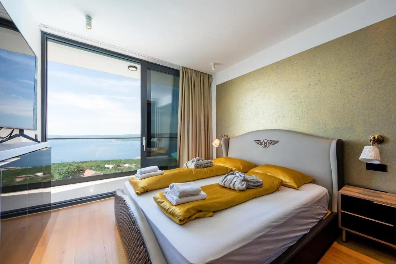 Villa Hb With Heated Pool And Hot Tub Crikvenica 0*,